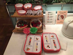 子ども用の食器もモリモリあります