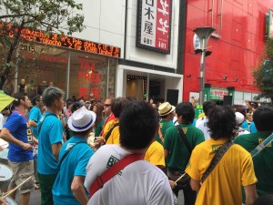 このパレードのために日本でもオーディションを行って、パーカッションメンバーが集められたそう