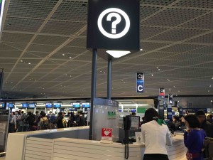 ベビーカーはインフォメーションで貸し出ししてくれる