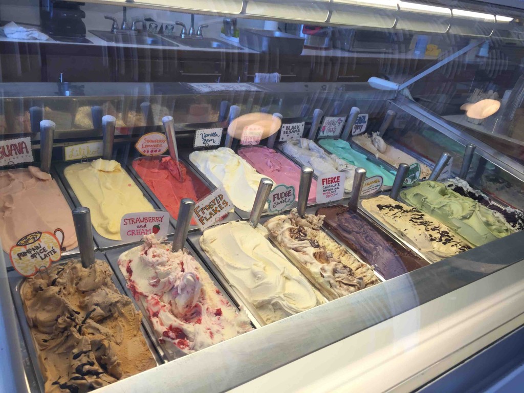 ジェラートの種類も豊富で、全種類試食可能！！