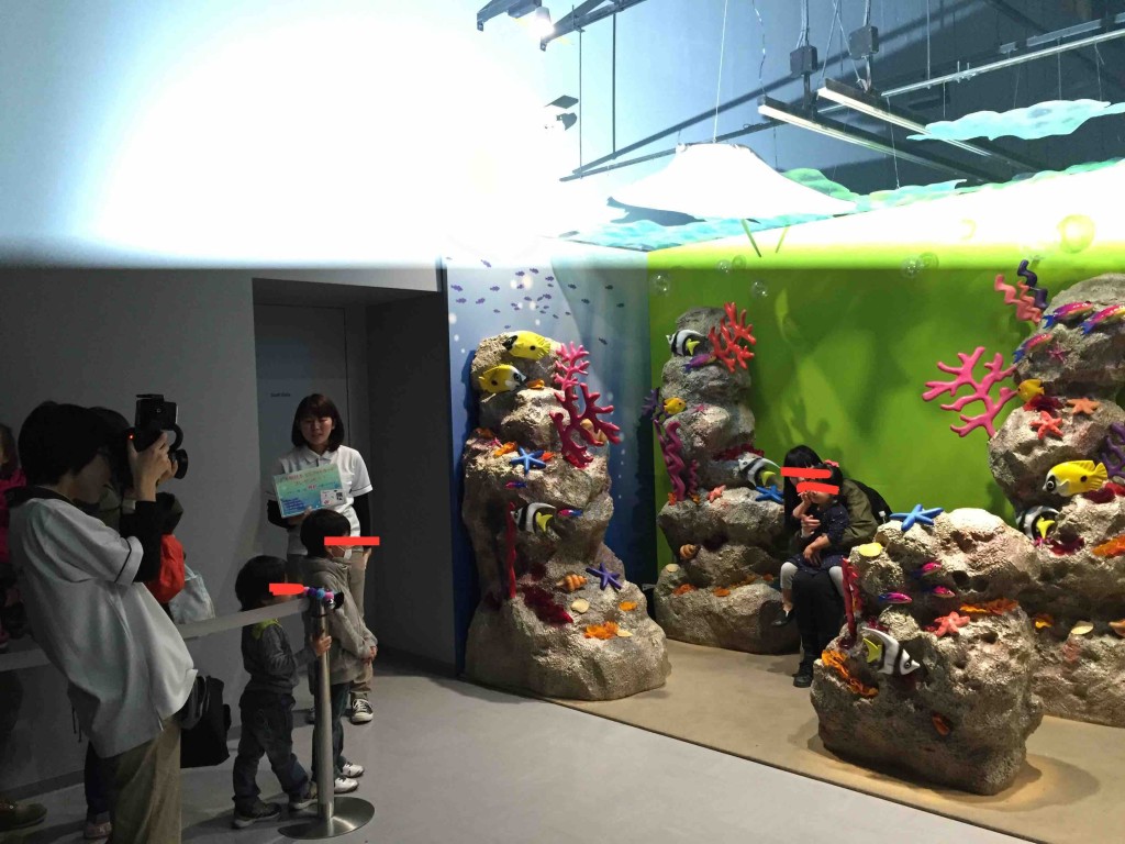 なんと無料で写真撮影。あとで小さなポストカードをプレゼントしてくれる