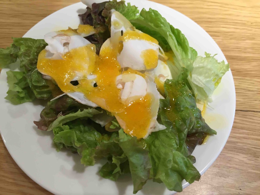 人参１００％の自家製ドレッシングがめちゃうまでした。