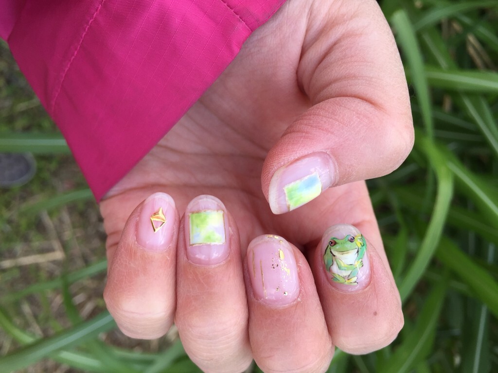 初のロケでカエルネイルを撮影してみました（笑）